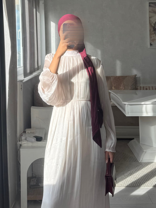 Robe longue fluide plissée