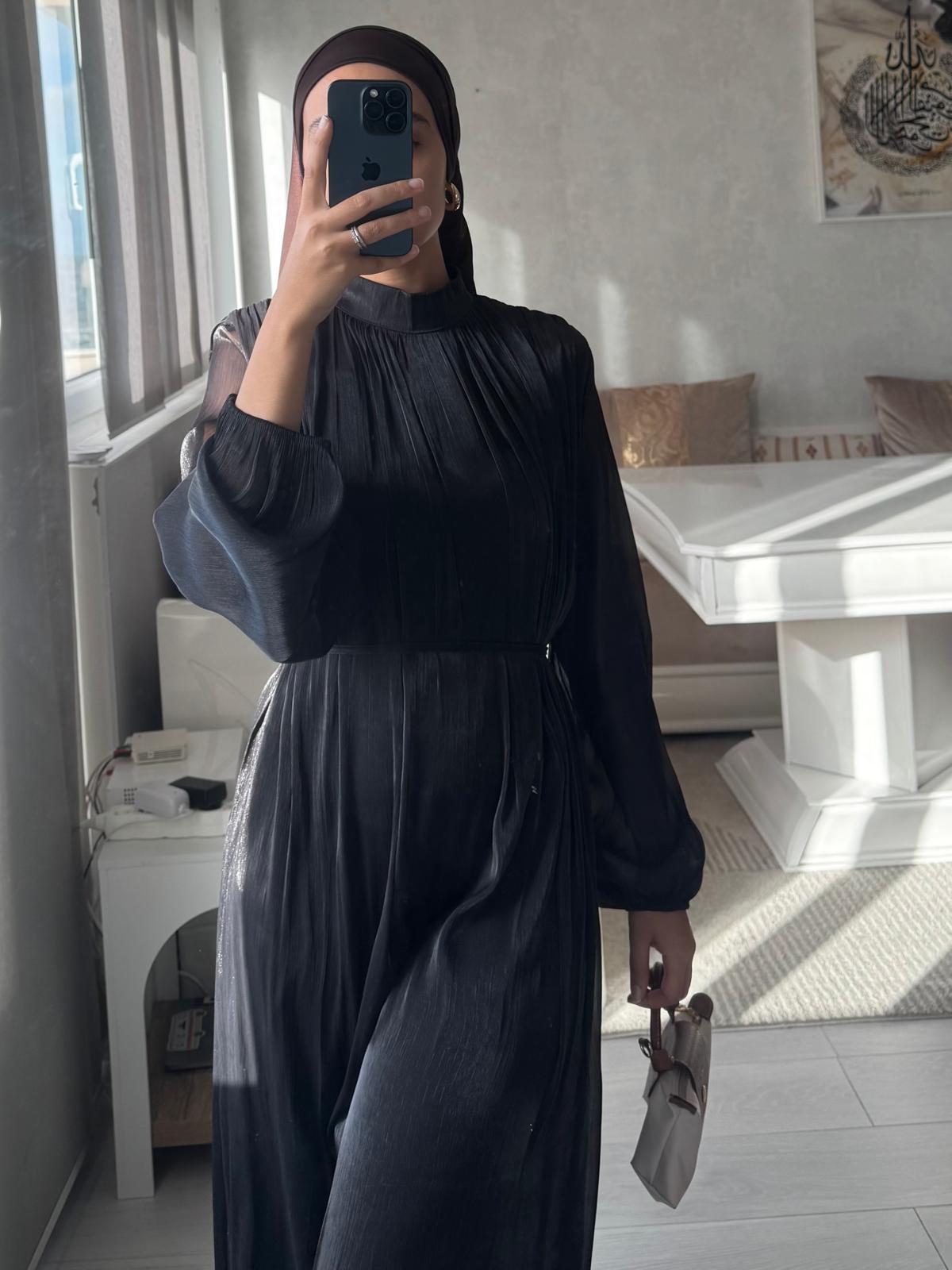Robe longue fluide plissée